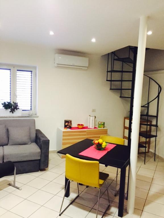 Napoli Sotterranea Apartment Buitenkant foto